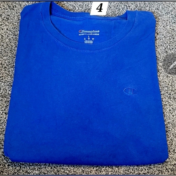 Champion men's T-shirt Bundle - BOTH SIZE LARGE - Picture 3 of 3